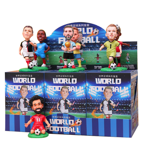 Colección Soccer Legends Mystery Blind Box | Descubre figuras de fútbol exclusivas de <span class=keywords><strong>jugadores</strong></span> icónicos de equipos legendarios - Product Image 6