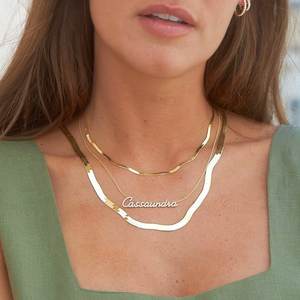 Collier de nom personnalisé de luxe avec diamants complets pendentif lettre personnalisée élégante niche femmes bijoux cadeau - Product Image 5