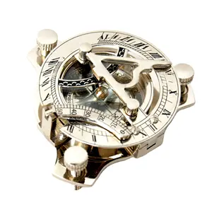 Pemasok kompas buatan tangan bahari kompas Sundial kuningan berlapis nikel antik dengan harga murah