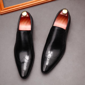 Botas de Lujo de Diseñador para Hombre y Mujer: Derby, Vestir, Uniforme, Oxford, de Caña Alta y Media, de Negocios, Chukka, de Cuero con Cordones - Product Image 4