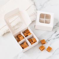 Boîte d'emballage écologique personnalisée imprimée Donut Dessert Puff Mini boîtes à truffes Boîte d'emballage en papier pour gâteaux de boulangerie avec fenêtre