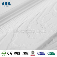 Portes intérieures JHK-004P-WG à 4 panneaux, grain de bois blanc apprêté, revêtement MDF, moulées sous pression, pour usage hôtelier, excellente qualité, directement de l'usine