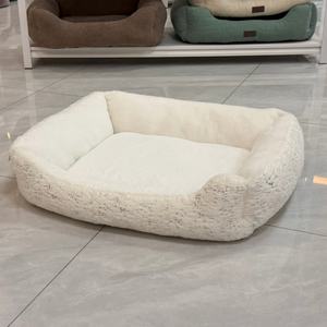 Etrip Pet Wholesale Rechthoekig Op Maat Gemaakt Luxe Ultra Zachte Pluche Hondendeken Wasbaar Comfortabel Wit Huisdierenbed voor Katten en Honden - Product Image 3