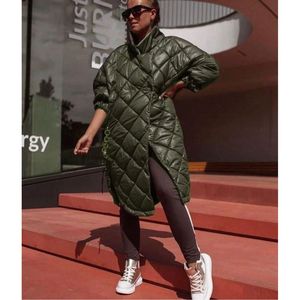 Veste matelassée longue pour femme avec détails chaîne, manteau d'hiver chaud en duvet vert olive, taille S - Product Image 1