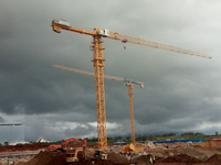 XGT7020-12 grue à tour de 12 tonnes de marque supérieure de haute qualité, hauteur de levage maximale de 60m et garantie de 1 an ou 2000 heures