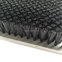 Panneau de brosse en nylon industriel plat perforé CNC pour table de tourelle, base en PVC, robuste, OEM, noir, longueur des poils 8 mm, finition de surface