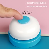 Sonnette interactive colorée pour appels de chiens et communication avec les chats, idéale pour l'entraînement canin et l'utilisation quotidienne à la maison