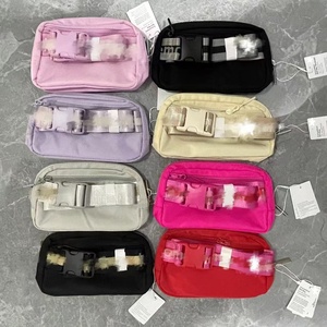 <span class=keywords><strong>Borsa</strong></span> a <span class=keywords><strong>tracolla</strong></span> sportiva impermeabile in nylon da 1L per Lulu, modello esplosivo, nuovo arrivo, <span class=keywords><strong>borsa</strong></span> a <span class=keywords><strong>tracolla</strong></span> per yoga - Product Image 5