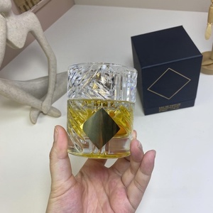<span class=keywords><strong>Parfum</strong></span> en spray boisé floral fruité en gros 50ml – Charmant, longue tenue, luxe, EDP, écologique, unisexe pour homme - Product Image 2