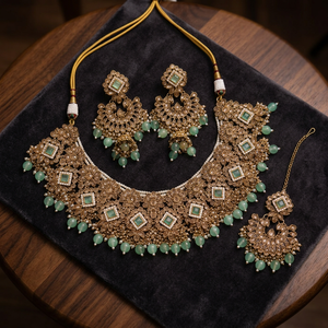 Gold Plated Zinc Alloy Pearl Kundan <b>Bridal</b> <b>Jewelry</b> <b>Set</b> Choker Necklace Drop Earrings Tikka High Quality Latest Designed - Product Image 2
