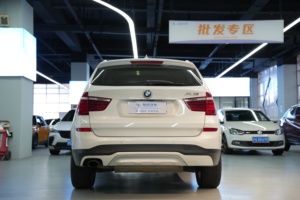 <span class=keywords><strong>BM</strong></span>-W X3 XDrive20i <span class=keywords><strong>X</strong></span> Design 2017, <span class=keywords><strong>5</strong></span> places, 4 roues motrices, conduite à gauche, 2.0T Turbo, 8 vitesses automatiques, SUV Euro VI, 150-200 ch, 200-300 Nm - Product Image 5