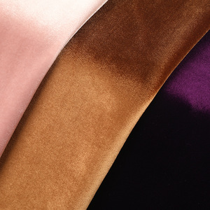 Tissu en velours coréen 280g, velours extensible lourd, velours doux et moelleux, teint sur mesure, lavable, pour abaya et kaftan - Product Image 1