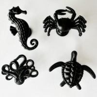Poignées de tiroir et poignées de placard en alliage de zinc sur le thème des créatures marines - Poignées de cuisine durables au design océanique Hippocampe, Crabe, Pieuvre, Tortue