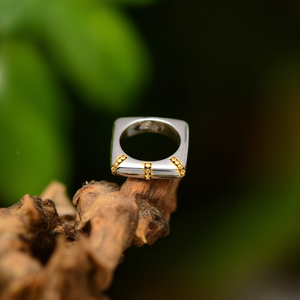 E250-R160-0115G แหวนแฟชั่น ดีไซน์มีสไตล์และหรูหรา - Product Image 3