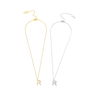 Collana con Ciondolo a Forma di Lettera R con Diamante Angelina, Catena a Serpente in Acciaio Inossidabile da 6 Pollici, Design Minimalista Unisex per Uso Quotidiano - Product Image 1