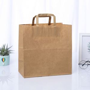Sacs de courses en papier kraft écologiques et recyclables avec impression flexo, logo et couleur personnalisables pour l'emballage de pizzas, de lait et de salades - Product Image 3