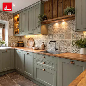 Armoires de cuisine Allandgroup de style campagnard, laquées et teintées, couleur vert olive antique, avec évier de <span class=keywords><strong>ferme</strong></span> et armoire de base - Product Image 2