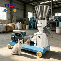 Machine à granulés de litière pour chats haute performance avec moteur électrique, conception compacte pour usage agricole, capacité de production d'aliments pour poissons et animaux domestiques.