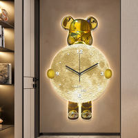 Moderne Luxe Art Déco LED Ours Horloge Toile Mur Art Sophistiqué Décor À La Maison avec Canapé Fond Nature Morte Motif