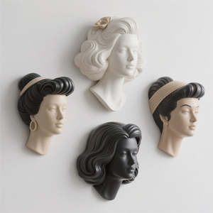 ที่วางขวดไวน์เรซิ่นแบบกำหนดเอง: รูปปั้นหัวผู้หญิงอเมริกัน 3 มิติ พร้อมการลง<span class=keywords><strong>ส</strong></span>ีด้วยมือ ตกแต่ง<span class=keywords><strong>ส</strong></span>วยงามและมั่นคง<span class=keywords><strong>ส</strong></span>ำหรับเคาน์เตอร์บาร์ - Product Image 5