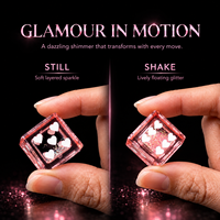 1 pièce de dés D6 en résine rose, remplis de sable mouvant liquide et de paillettes, avec points blancs en forme de cœur, dés carrés transparents pour jeu de table