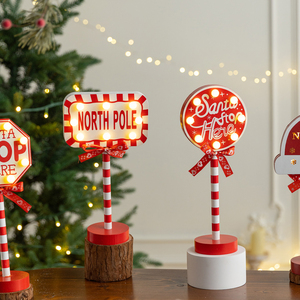 Letrero de Madera Creativo con Letras Verdes para Navidad, Adornos de Bienvenida para el Hogar, Decoraciones Colgantes para la Casa, Venta al por Mayor - Product Image 1