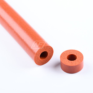 Tube en silicone fabricant imprimante <span class=keywords><strong>mousse</strong></span> Tube en silicone rouleau extrusion isolation thermique <span class=keywords><strong>tuyau</strong></span> en caoutchouc résistant aux hautes températures - Product Image 1