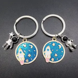 Mode Dames Emaille Rocket Astronaut Space Charm Hanger Sleutelhanger Sieraden Handgemaakte Designer Sleutelhanger