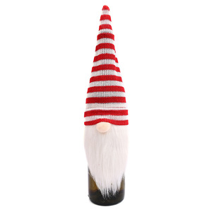 Nuevas decoraciones navideñas sin rostro Rudolph cubierta de botella de vino de punto Decoración de mesa de anciano para vacaciones - Product Image 5