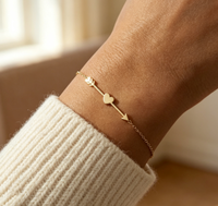 Bracelet en acier inoxydable 316L avec flèche de Cupidon et cœur, bracelet délicat minimaliste pour femmes, plaqué or 18 carats, cadeau de bijoux pour la Saint-Valentin