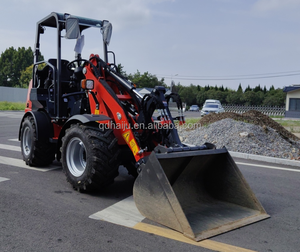 Chargeur articulé compact HAIJU HJ1160 4x4 avec grappin hydraulique performant pour les travaux de manutention en serres et fermes maraîchères - Product Image 6