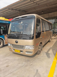 2020 Yu tong mô hình 6710d3 Xe buýt 15 chỗ-Giải pháp vận chuyển thoải mái và rộng rãi - Product Image 2