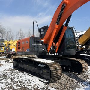 Excavatrice d'occasion Hitachi200, excavatrice sur chenilles Hitachi à vendre, haute qualité, bon état. - Product Image 2