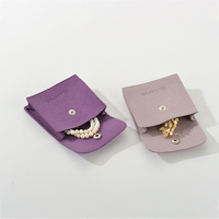 Pochette à bijoux en microfibre multicolore, artisanat délicat, fermeture à bouton pression, idéale pour les cadeaux haut de gamme, pour les bagues, petit emballage cadeau