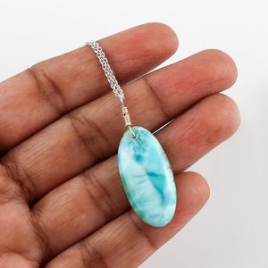Collar con Colgante de Larimar Natural YASHEE, Forma Ovalada, Cristal Curativo de Chakra, Unisex, para Uso Diario - Product Image 3