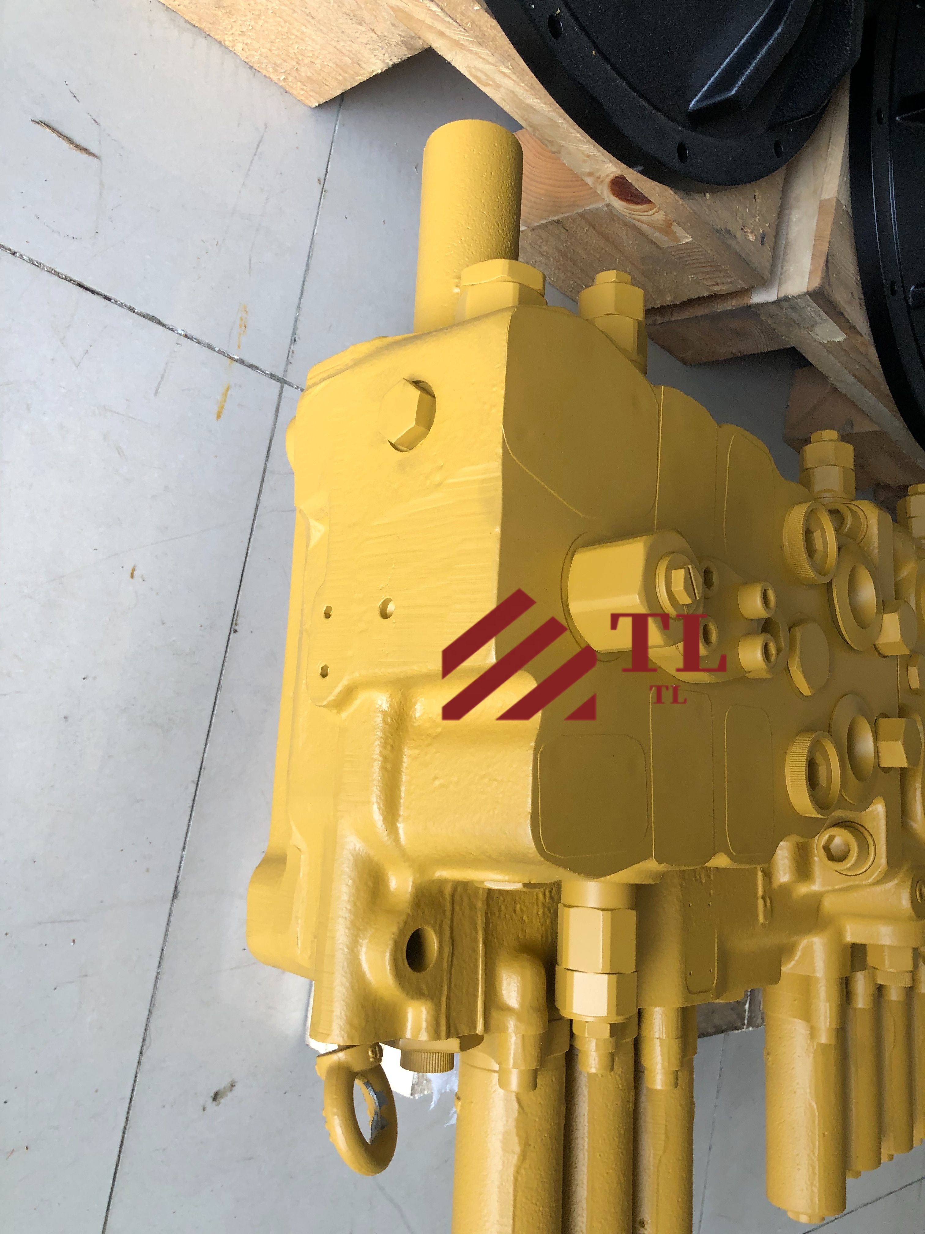 CATERPILLAR E240B EL240B 部品カタログ Hydraulic Control Valve Assembly for CAT E240B EL240B E200B