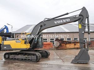 Excavatrice Volvo EC200 d'occasion d'origine suédoise à prix réduit, en promotion - Product Image 2