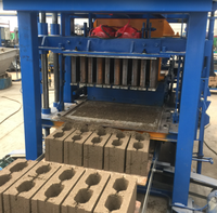 Machine automatique de fabrication de briques et de blocs QT4-15 personnalisée pour démarrage d'entreprise, groupes d'investisseurs et équipement d'usine