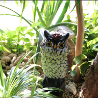 Statue d'hibou réaliste en plastique, prix usine personnalisé, répulsif d'oiseaux d'extérieur, décoration rotative en PE pour jardin et cour, aménagement paysager