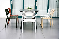 Ensemble de 6 tables et chaises de jardin modernes en métal, durables, en fer léger, résistantes aux intempéries, non pliables, pour restaurants, hôtels et jardins.