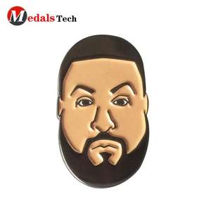 Pin de alas de <span class=keywords><strong>piloto</strong></span> de metal chapado en plata antiguo, insignia de pin, películas de juego, precio de fábrica - Product Image 4