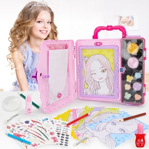 Enfants dessin jouet ensemble et enfant <span class=keywords><strong>maquillage</strong></span> Kit cosmétique bébé filles <span class=keywords><strong>maquillage</strong></span> <span class=keywords><strong>pour</strong></span> <span class=keywords><strong>8</strong></span> <span class=keywords><strong>ans</strong></span> filles avec poupées et autocollant - Product Image 2