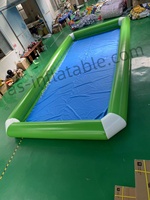 Grande piscine gonflable sur mesure pour événements aquatiques en plein air