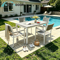 Ensemble de mobilier de jardin moderne en aluminium pour l'extérieur - Table et chaises de salle à manger écologiques résistantes aux intempéries, capacité 4 personnes pour entrepôt
