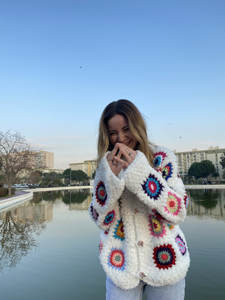 <span class=keywords><strong>Pull</strong></span> en chenille épais tricoté à la main en <span class=keywords><strong>crochet</strong></span> personnalisé d'hiver, carré de grand-mère épais, pour femmes - Product Image 4