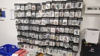Désodorisant de voiture en papier à prix d'usine, toutes senteurs, forme personnalisée avec logo, carte parfumée personnalisée en gros pour cadeau publicitaire