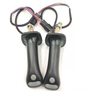 Doosan Develon Daewoo Graafmachine <span class=keywords><strong>Joystick</strong></span> Regelklep Bedieningshendel Joysticks Hendel Handgreep Graafmachine <span class=keywords><strong>Joystick</strong></span> Grip - Product Image 1