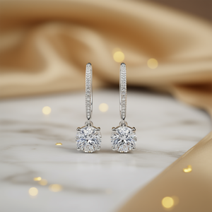 Orecchini a Cerchio in Oro Bianco E2392 con Diamanti Taglio Brillante Rotondo, Montatura a Griffe, Gioielli Classici da Donna per Matrimonio - Product Image 2