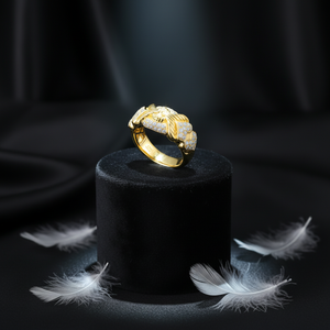 Anillo Sofisticado de Oro de 18K con Diseño de Corazón y Lazo de 0.272ct para Regalo, Joyería para San Valentín - Product Image 5