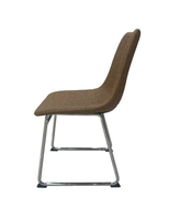 Chaise de salle à manger en cuir avec base en traîneau chromé et structure en tube de fer, chaise de restaurant, d'hôtel ou de banquet